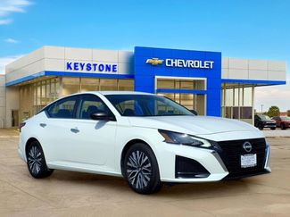 Used 2025 Nissan Altima 2.5 SV FWD video 1