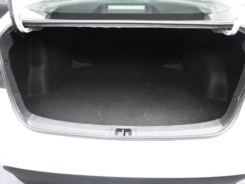 Used 2024 Toyota Corolla LE image 11