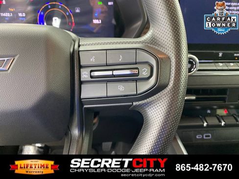 Used 2024 Chevrolet Colorado Trail Boss AWD/4WD image 15
