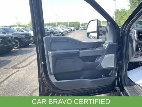 Used 2024 Ford F250 Lariat w/ Lariat Ultimate Package AWD/4WD image 23