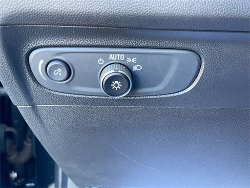 Used 2021 Buick Envision Preferred image 18