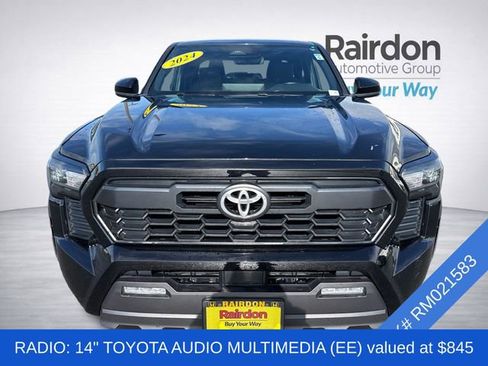 Used 2024 Toyota Tacoma TRD Off-Road image 2