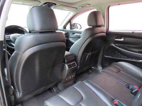 Used 2022 Hyundai Santa Fe Limited AWD/4WD image 29
