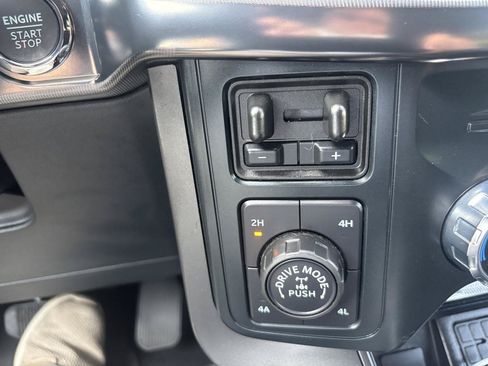 Used 2025 Ford F150 Lariat w/ Equipment Group 502A High AWD/4WD image 20