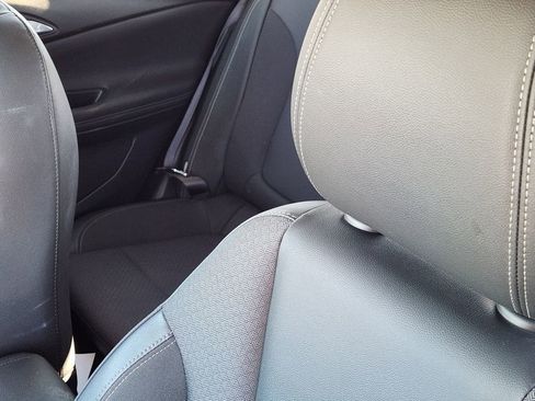 Used 2023 Buick Encore GX Select w/ Sport Touring Package image 16