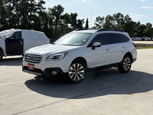 Used 2016 Subaru Outback 2.5i Limited AWD/4WD image 1