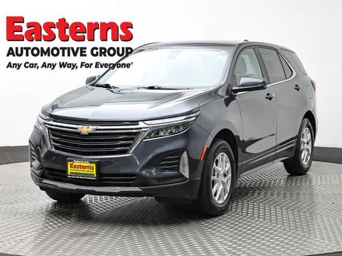 Used 2023 Chevrolet Equinox LT w/ LPO, Floor Liner Package image 1