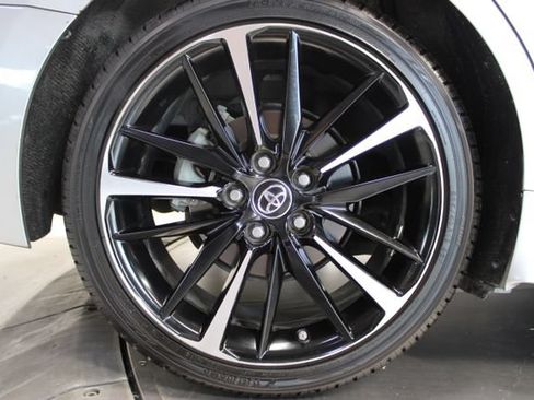 Used 2019 Toyota Camry XSE w/ Navigation Package FWD image 25