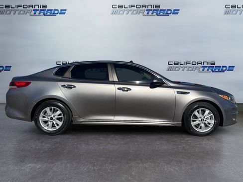 Used 2018 Kia Optima LX image 4