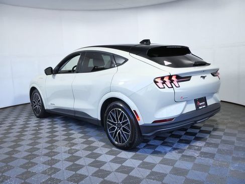 Certified 2025 Ford Mustang Mach-E Premium AWD/4WD image 4