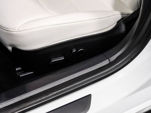 Used 2021 Tesla Model 3 Long Range image 28