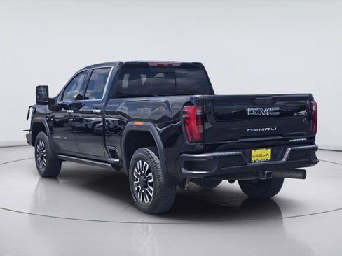 Used 2024 GMC Sierra 2500 Denali Ultimate w/ Max Trailering Package AWD/4WD image 6