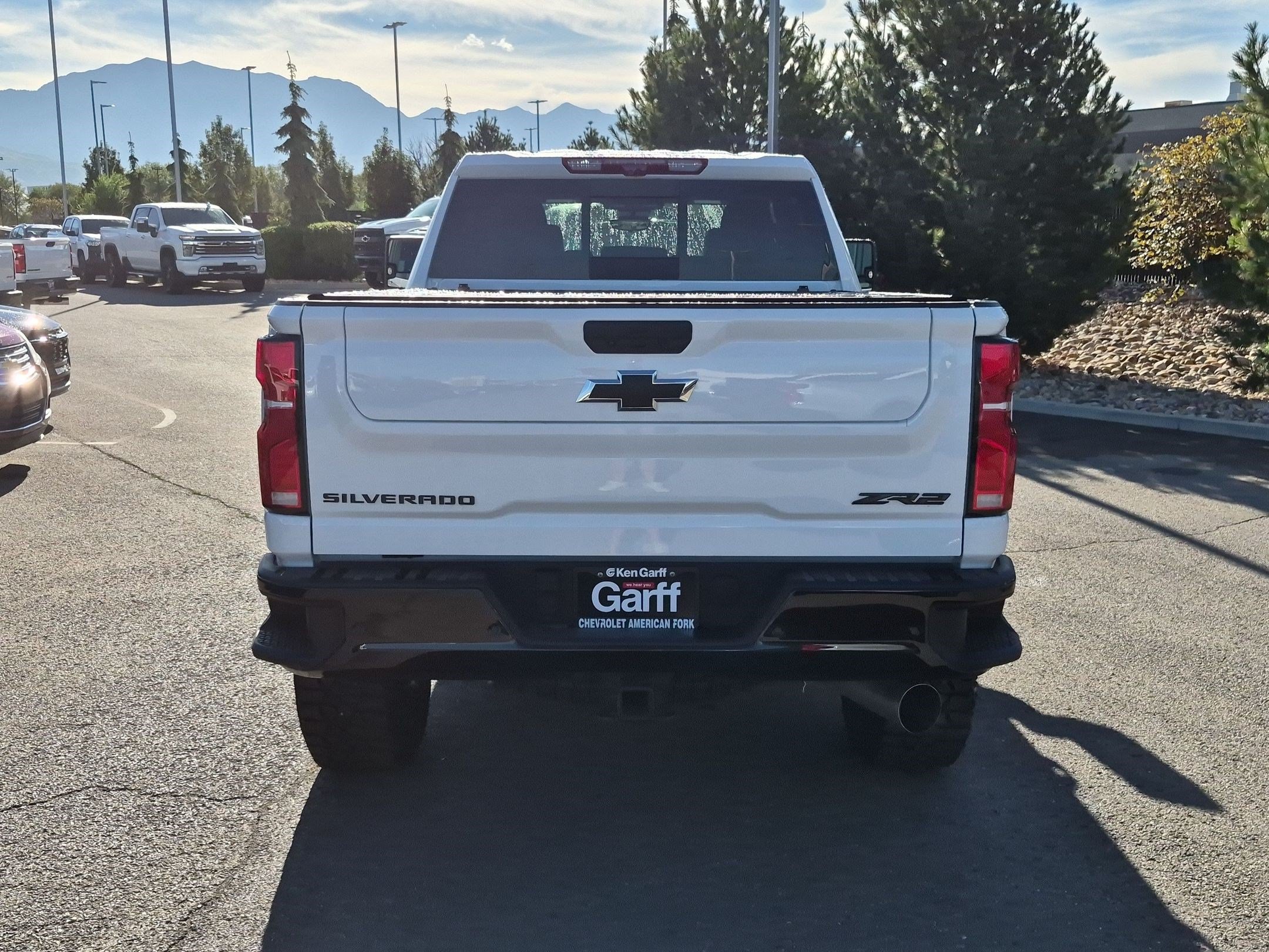 Used 2026 Chevrolet Silverado 2500 ZR2 w/ LPO, Dark Essentials Package AWD/4WD image 4