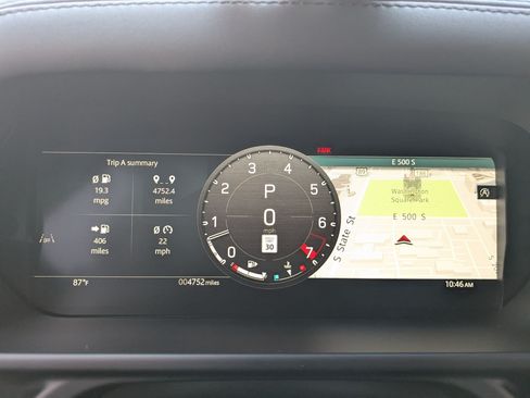 New 2026 Land Rover Defender 110 X-Dynamic SE AWD/4WD image 15