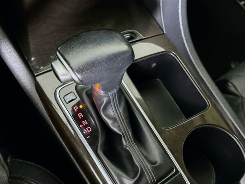 Used 2017 Kia Optima EX w/ Premium Package FWD image 24