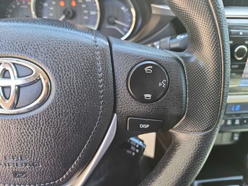 Used 2016 Toyota Corolla LE FWD image 16