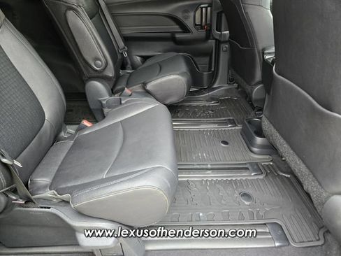 Used 2025 Toyota Sienna XLE Woodland Edition AWD/4WD image 16