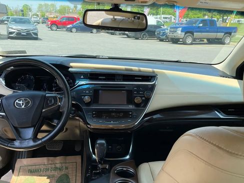 Used 2013 Toyota Avalon XLE Touring FWD image 39