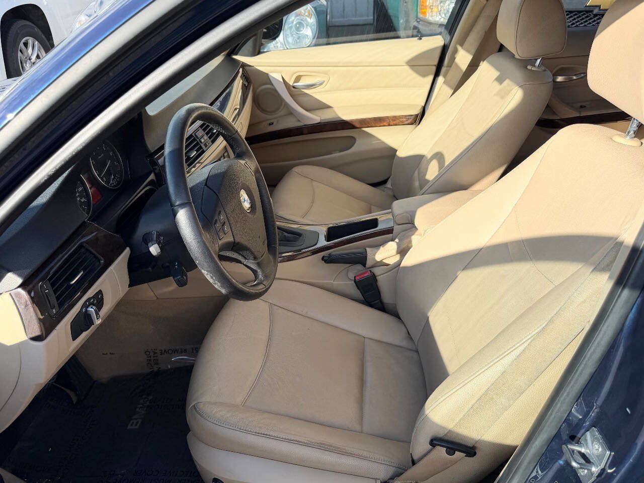 Used 2011 BMW 328i Sedan RWD image 13