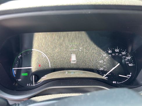 Used 2023 Toyota Sienna XLE FWD image 13