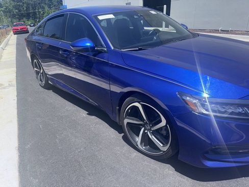 Used 2019 Honda Accord Sport image 5