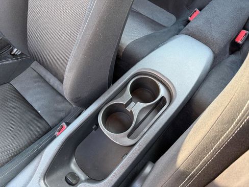 Used 2017 Toyota 86 image 12