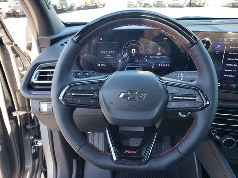 New 2026 Chevrolet Traverse RS w/ LPO, Floor Liner Package image 18