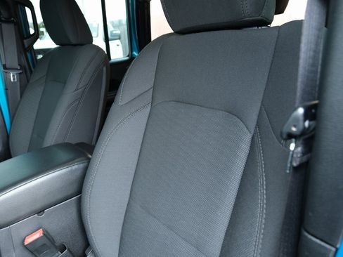 Used 2020 Jeep Wrangler Unlimited Sport S image 22