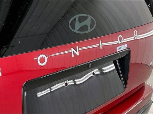 New 2026 Hyundai Ioniq 9 SEL image 16