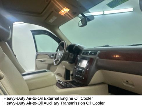 Used 2012 Chevrolet Tahoe LTZ AWD/4WD image 19