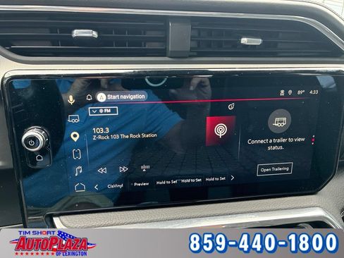 Used 2024 GMC Sierra 1500 Denali AWD/4WD image 32