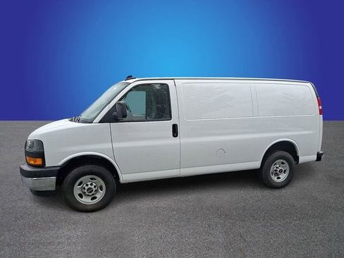 New 2024 GMC Savana 2500 w/ Driver Convenience Package RWD image 2