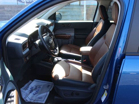 Used 2023 Ford Maverick Lariat w/ Lariat Luxury Package FWD image 23