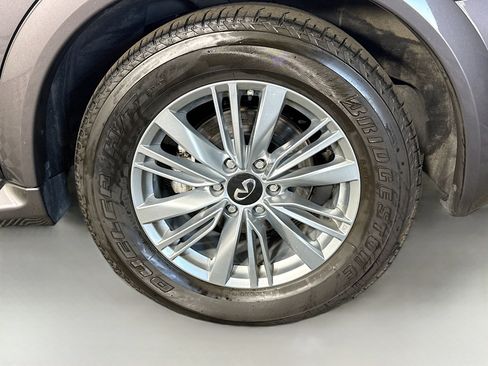 Used 2024 INFINITI QX80 Luxe image 37