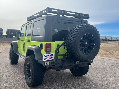 Used 2017 Jeep Wrangler Unlimited Sport w/ Quick Order Package 23S AWD/4WD image 3