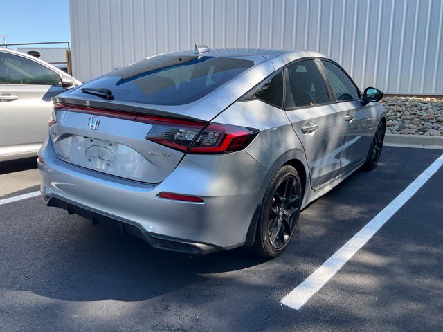 Used 2023 Honda Civic Sport image 9