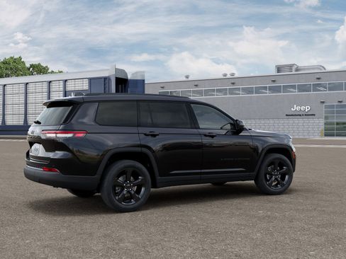 New 2025 Jeep Grand Cherokee L Altitude AWD/4WD image 21