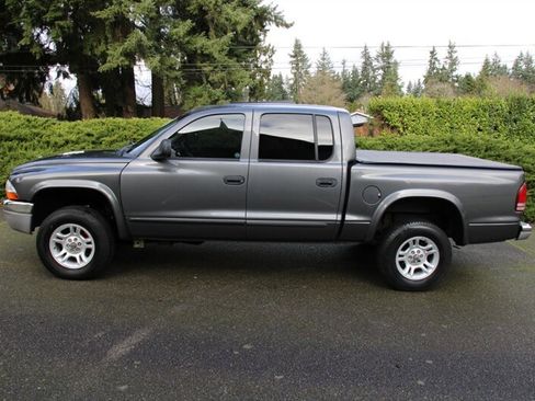 Used 2004 Dodge Dakota SLT w/ Deluxe Convenience Group image 14