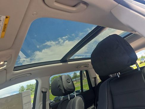 New 2026 Mercedes-Benz GLS 450 4MATIC image 21