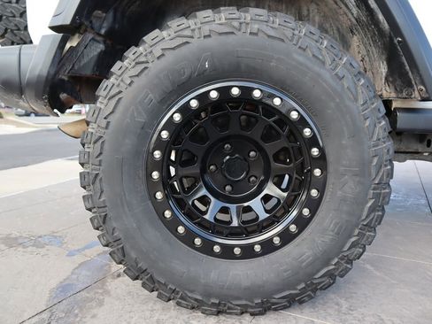 Used 2021 Jeep Wrangler Unlimited Rubicon image 30