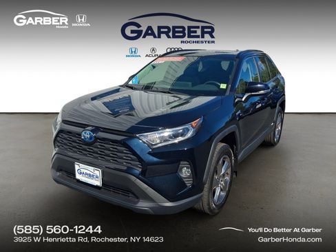 Used 2021 Toyota RAV4 XLE Premium AWD/4WD image 1