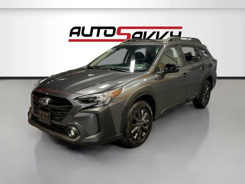 Used 2025 Subaru Outback Onyx Edition XT AWD/4WD image 3