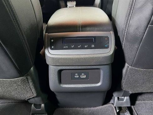 Certified 2025 Nissan Pathfinder SL AWD/4WD image 22