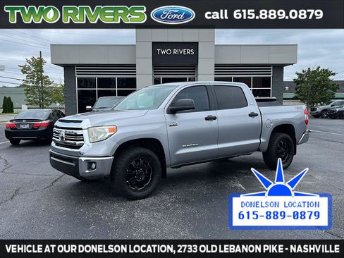 Used 2016 Toyota Tundra SR5 w/ SR5 Upgrade Package AWD/4WD image 1