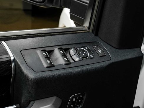 Used 2022 Ford F350 Platinum AWD/4WD image 36