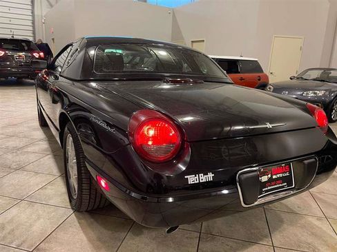 Used 2002 Ford Thunderbird image 25