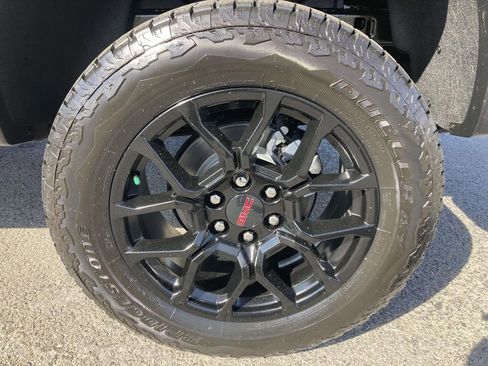 New 2026 GMC Canyon Elevation w/ Convenience Package AWD/4WD image 10