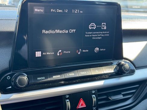 Certified 2023 Kia Forte LXS image 20