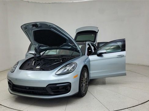 Used 2023 Porsche Panamera Platinum Edition image 72