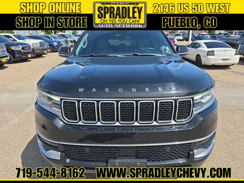 Used 2022 Jeep Wagoneer Series I AWD/4WD image 2
